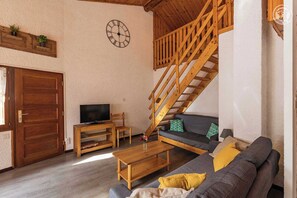 TV - LA SYMPHOROSE - LE MELEZE (VAL-CENIS)