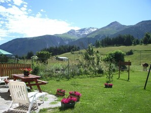 Outdoor dining - L'ORCHIS VANILLÉ - VAL-CENIS (VAL-CENIS)