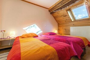 1 bedroom, iron/ironing board, travel cot, bed sheets