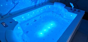 Spa - L'escapade Passionnée-balnéo-clim-maison Moderne (Dieulouard)