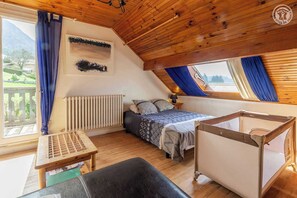 1 bedroom, iron/ironing board, travel crib, free WiFi