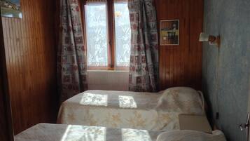 3 多间卧室、熨斗/熨衣板