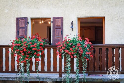 LA MAISON DES FLEURS