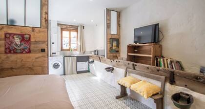 DU LAURIER - AYN - GĂźte