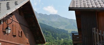 LES PELEVES - VALMOREL LES AVANCHERS