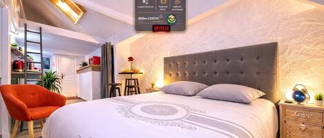 Fer et planche Ă repasser, lit parapluie, Wi-Fi gratuit, draps fournis