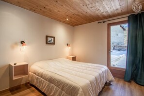 3 Schlafzimmer, Bügeleisen/Bügelbrett, Reisekinderbett, kostenloses WLAN