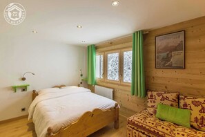 2 chambres, fer et planche à repasser, accès au Wi-Fi (inclus)