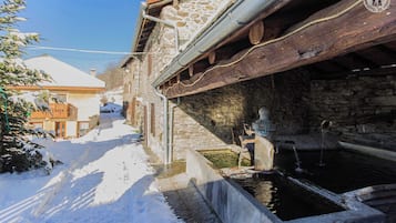 Enceinte de lâhĂ©bergement