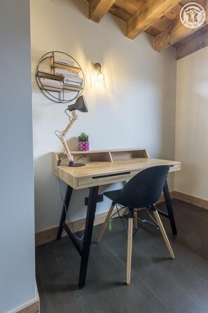 Interior - LA GRANGE A ROGER - MYANS (MYANS)