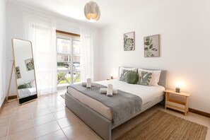 1 bedroom, iron/ironing board, travel crib, internet