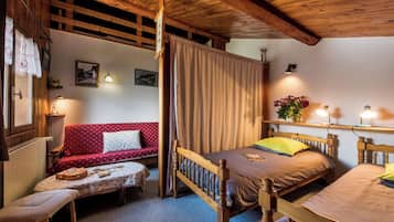 2 slaapkamers, een strijkplank/strijkijzer, reisbedje, gratis wifi