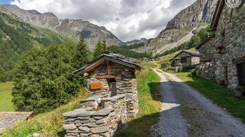 Enceinte de lâhĂ©bergement