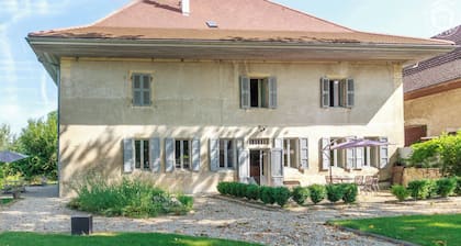 Le Clos Des Platanes-cote Lac