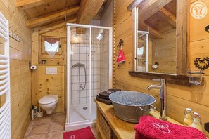 Douche, séchoir à cheveux