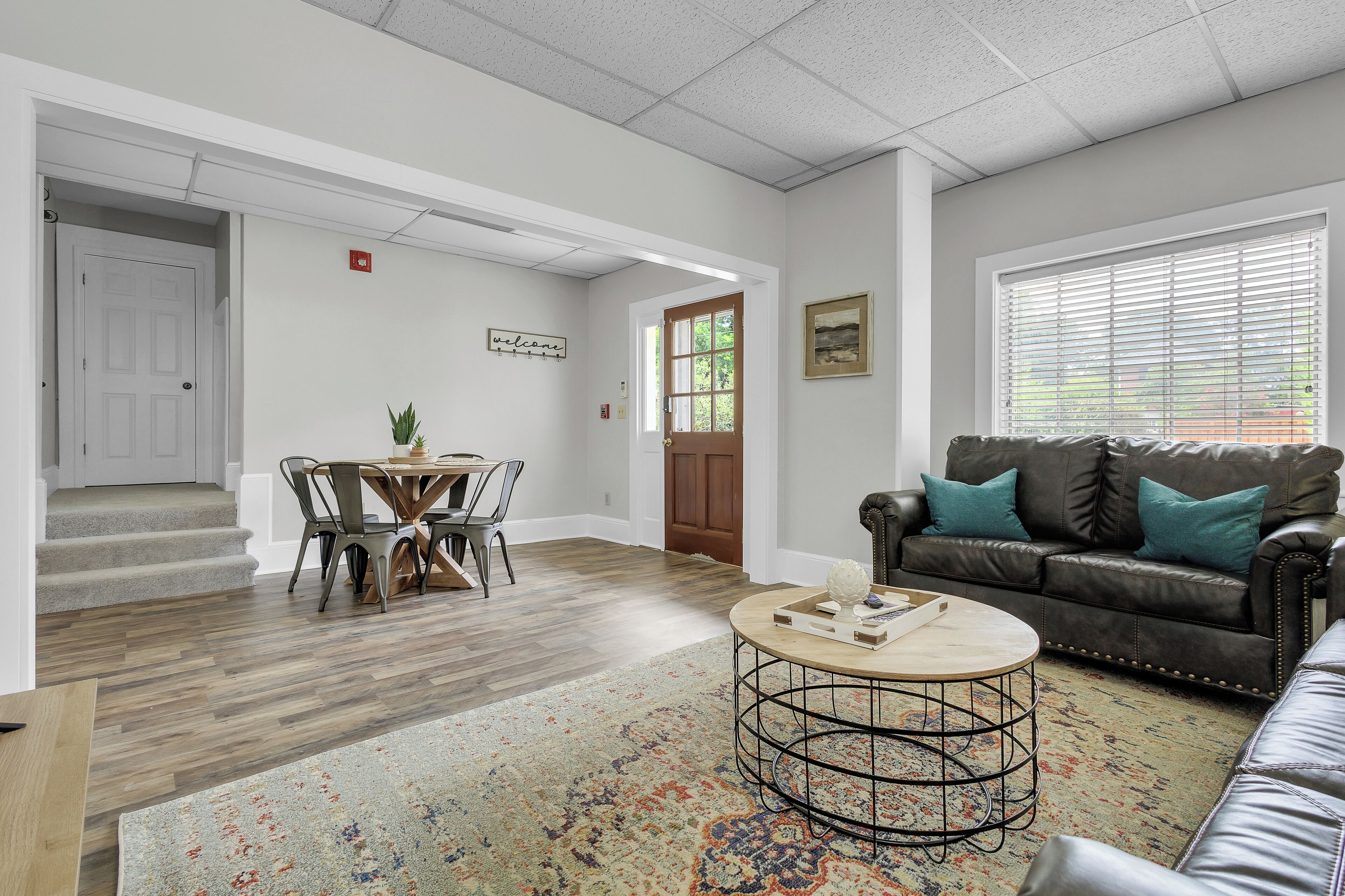 Carriage House Historic and Modern in the Grandin Village