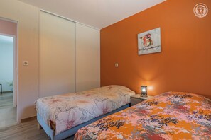 3 Schlafzimmer, Bügeleisen/Bügelbrett, Reisekinderbett, kostenloses WLAN