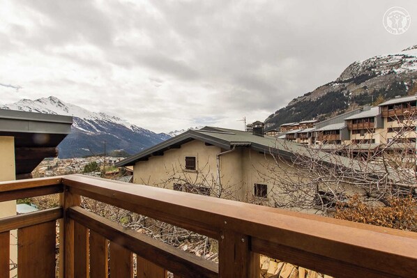 Property grounds - LE BARBIER - AUSSOIS (AUSSOIS)