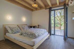 4 chambres, fer et planche à repasser, lit parapluie, Wi-Fi gratuit