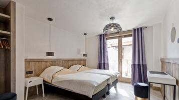 4 Schlafzimmer, Bügeleisen/Bügelbrett, Reisekinderbett, kostenloses WLAN
