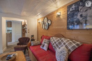 TV, peis og DVD-spiller