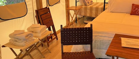 2 bedrooms, bed sheets