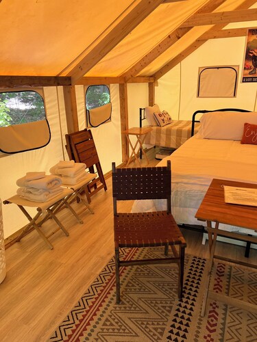 Your basecamp for lake days, trail miles, fires, and slow mornings.