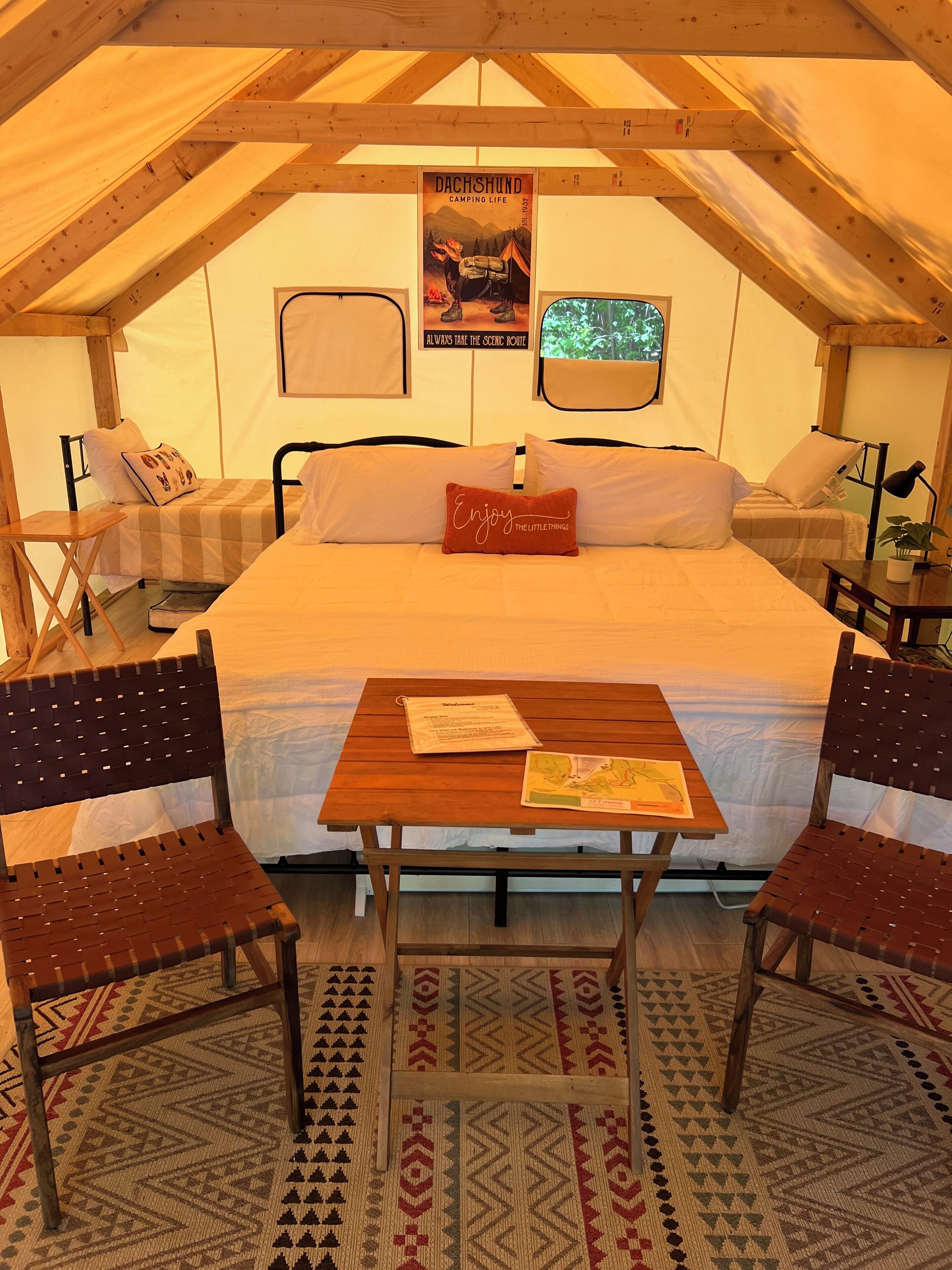 2 soverom og sengetøy