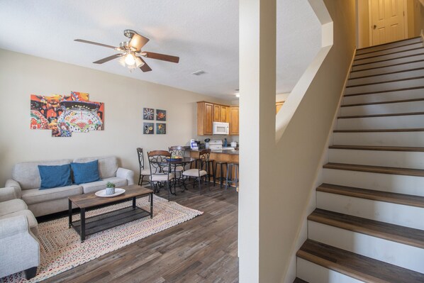 Living area - Century Oaks Townhome (Gulfport)