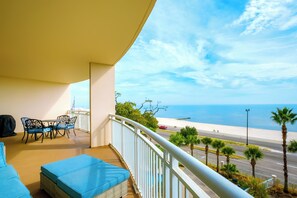 Property grounds - Legacy II 405 (Gulfport)