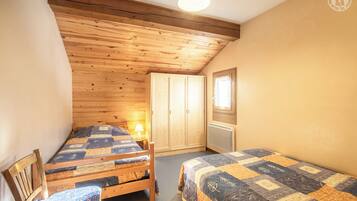 2 chambres, fer et planche Ă repasser, Wi-Fi gratuit