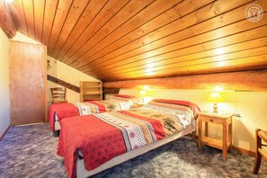 3 soverom, strykejern/-brett, reiseseng for barn og wi-fi (inkludert)