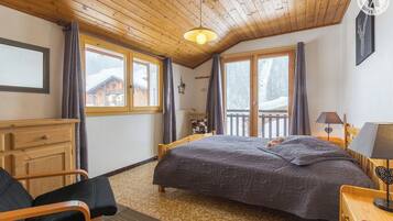 4 chambres, fer et planche Ă repasser, lit parapluie, Wi-Fi gratuit