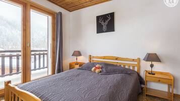 4 chambres, fer et planche Ă repasser, lit parapluie, Wi-Fi gratuit