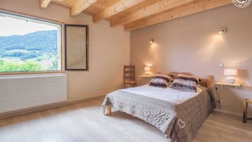 3 chambres, fer et planche Ă repasser, lit parapluie, Wi-Fi gratuit