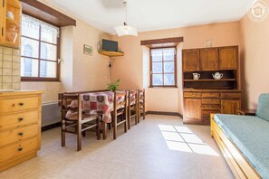 Interior - LE PRESBYTERE 2 - MONTSAPEY (MONTSAPEY)