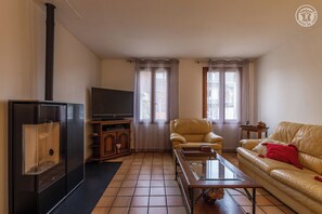 电视、DVD 播放器