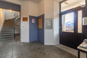 Interior - GÎTE DES PETITES SEIGNERES N°1 (ST-MARTIN-D'ARC)