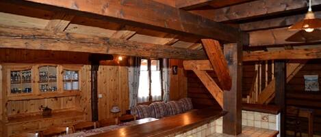 Bar (en la propiedad)