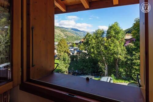 BLUE THISTLE - ROCK THISTLE