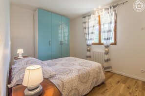 3 sovrum, strykjärn/strykbräda, resesäng och gratis wi-fi