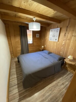 2 Schlafzimmer, Bügeleisen/Bügelbrett, Reisekinderbett, kostenloses WLAN