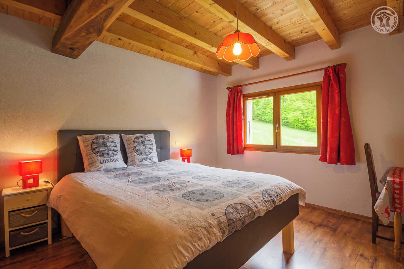 2 chambres, fer et planche à repasser, lit parapluie, Wi-Fi gratuit