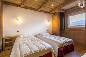 6 sovrum, strykjärn/strykbräda och resesäng