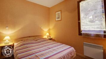 2 chambres, fer et planche Ă repasser, lit parapluie, Wi-Fi gratuit