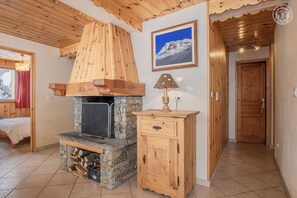 4 chambres, fer et planche à repasser, lit parapluie, Wi-Fi gratuit