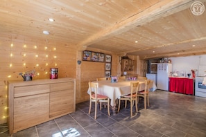 Dining - ST MICHEL - LA ROSIERE MONTVALEZAN (LA ROSIERE MONTVALEZAN)