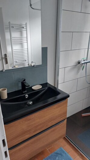 Dusche, Haartrockner