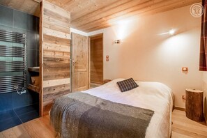 4 Schlafzimmer, Bügeleisen/Bügelbrett, Reisekinderbett, kostenloses WLAN