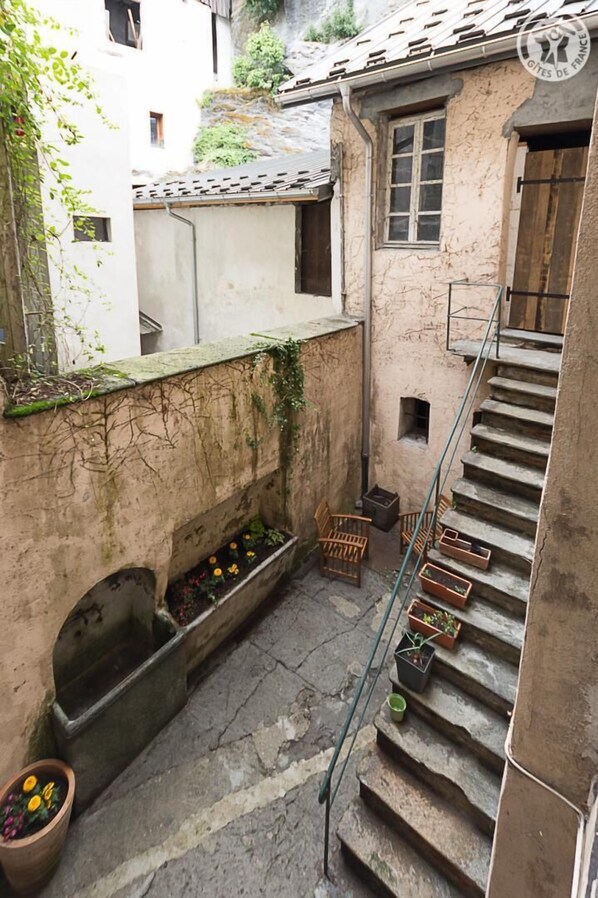 Enceinte de l’hébergement